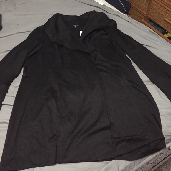 Fashion Bug Jackets & Blazers - Fashion Bug belted black jacket NWT